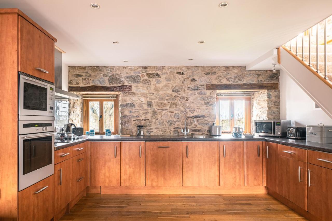 Stunning Converted Granary In Heart Of St Davids المظهر الخارجي الصورة