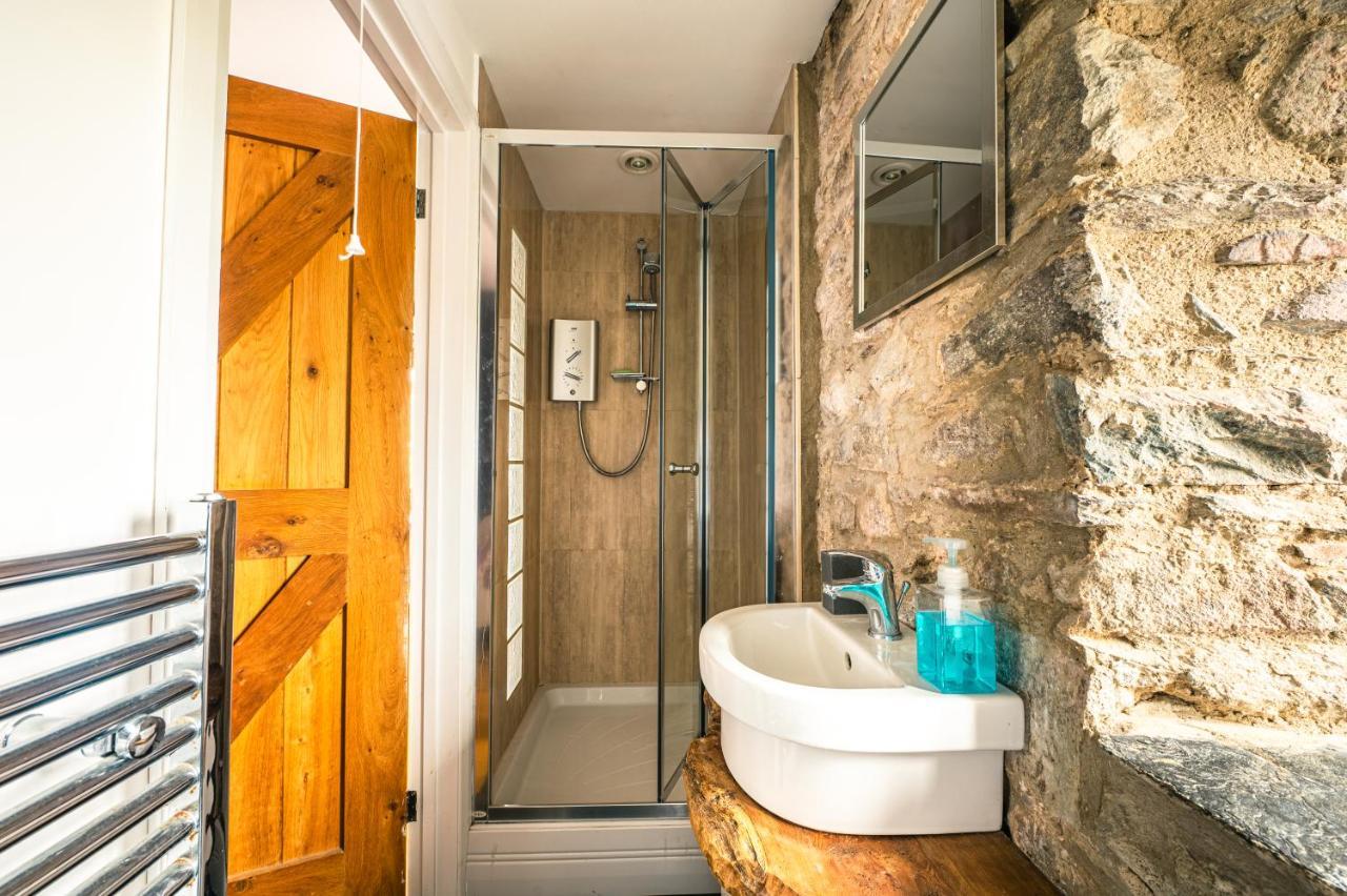 Stunning Converted Granary In Heart Of St Davids المظهر الخارجي الصورة