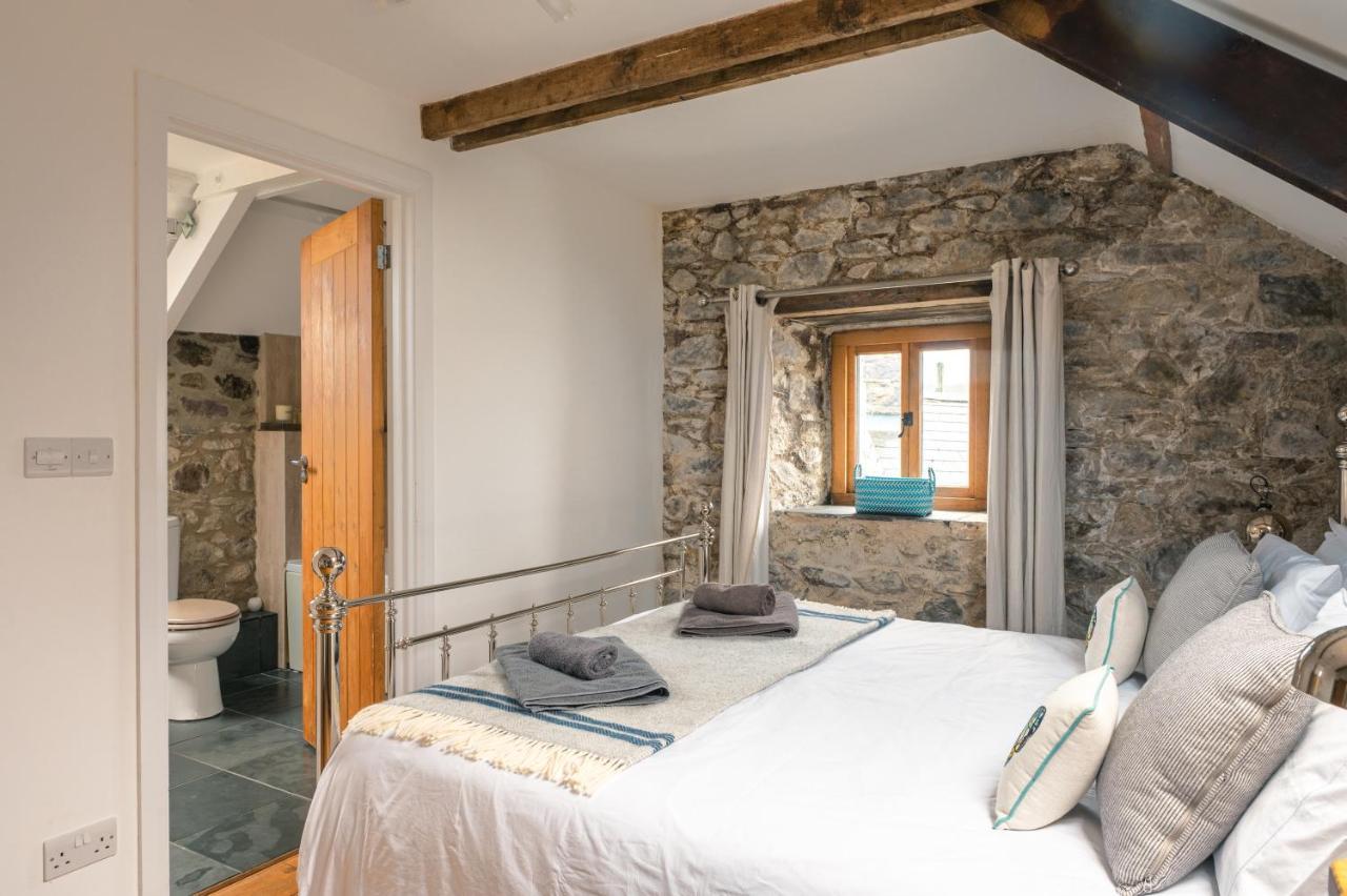 Stunning Converted Granary In Heart Of St Davids المظهر الخارجي الصورة