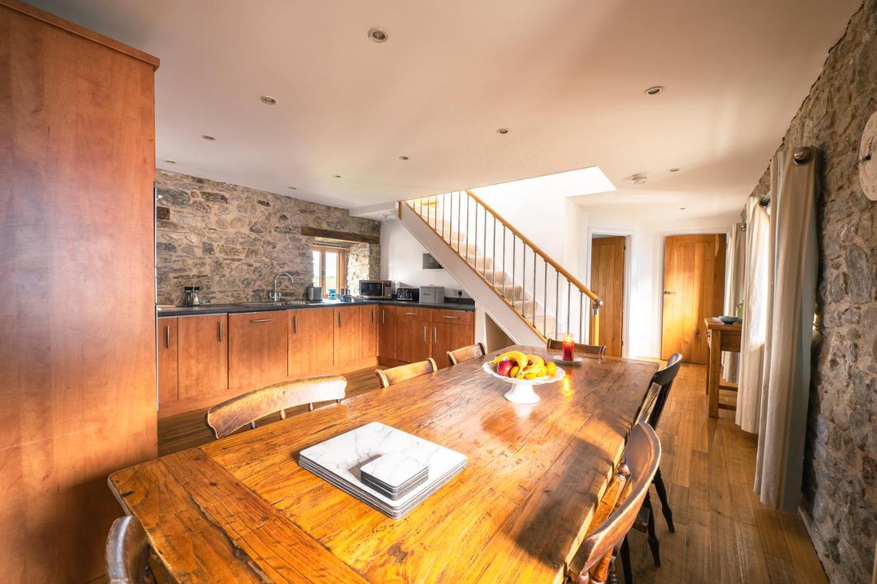 Stunning Converted Granary In Heart Of St Davids المظهر الخارجي الصورة