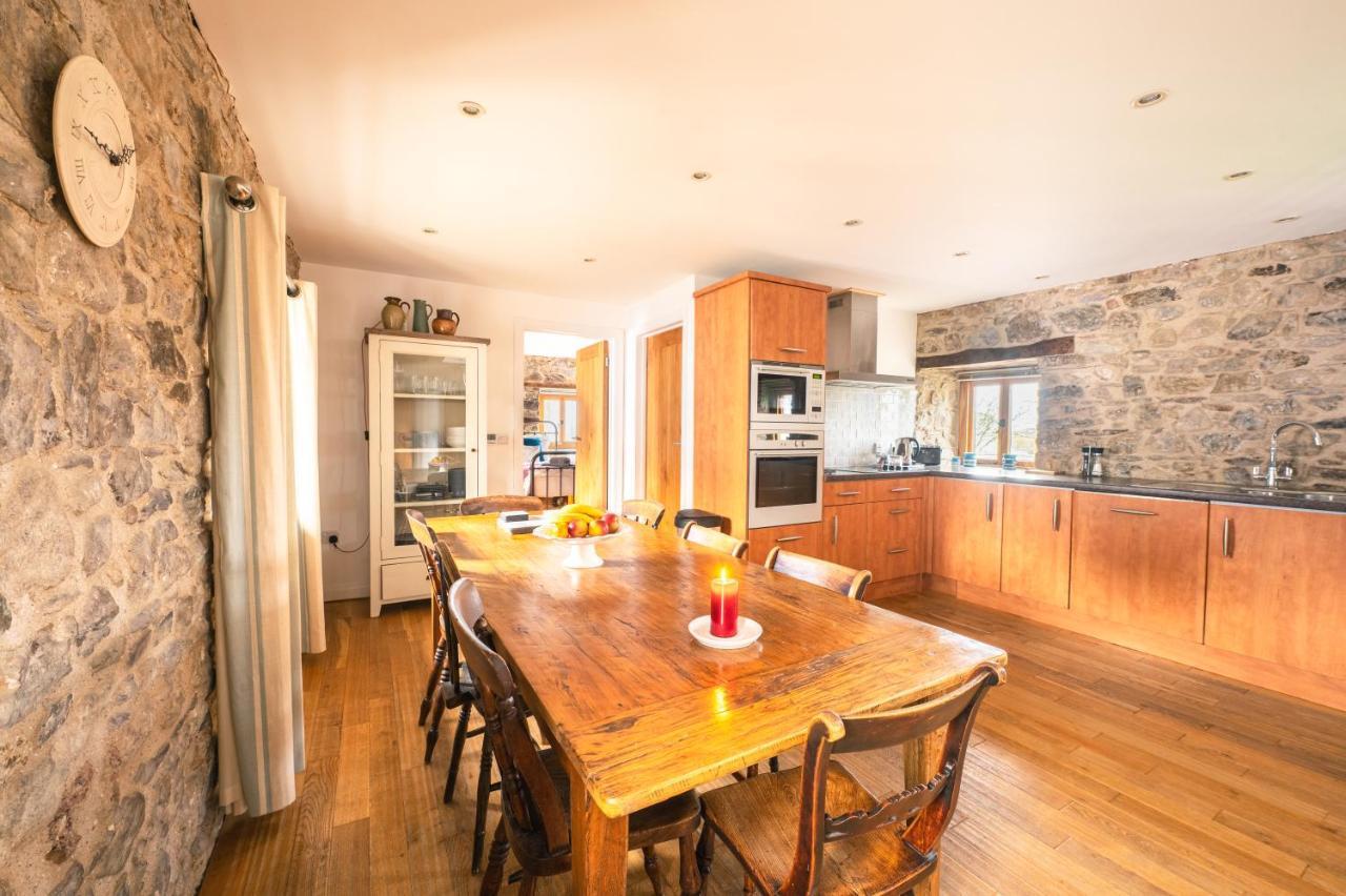 Stunning Converted Granary In Heart Of St Davids المظهر الخارجي الصورة